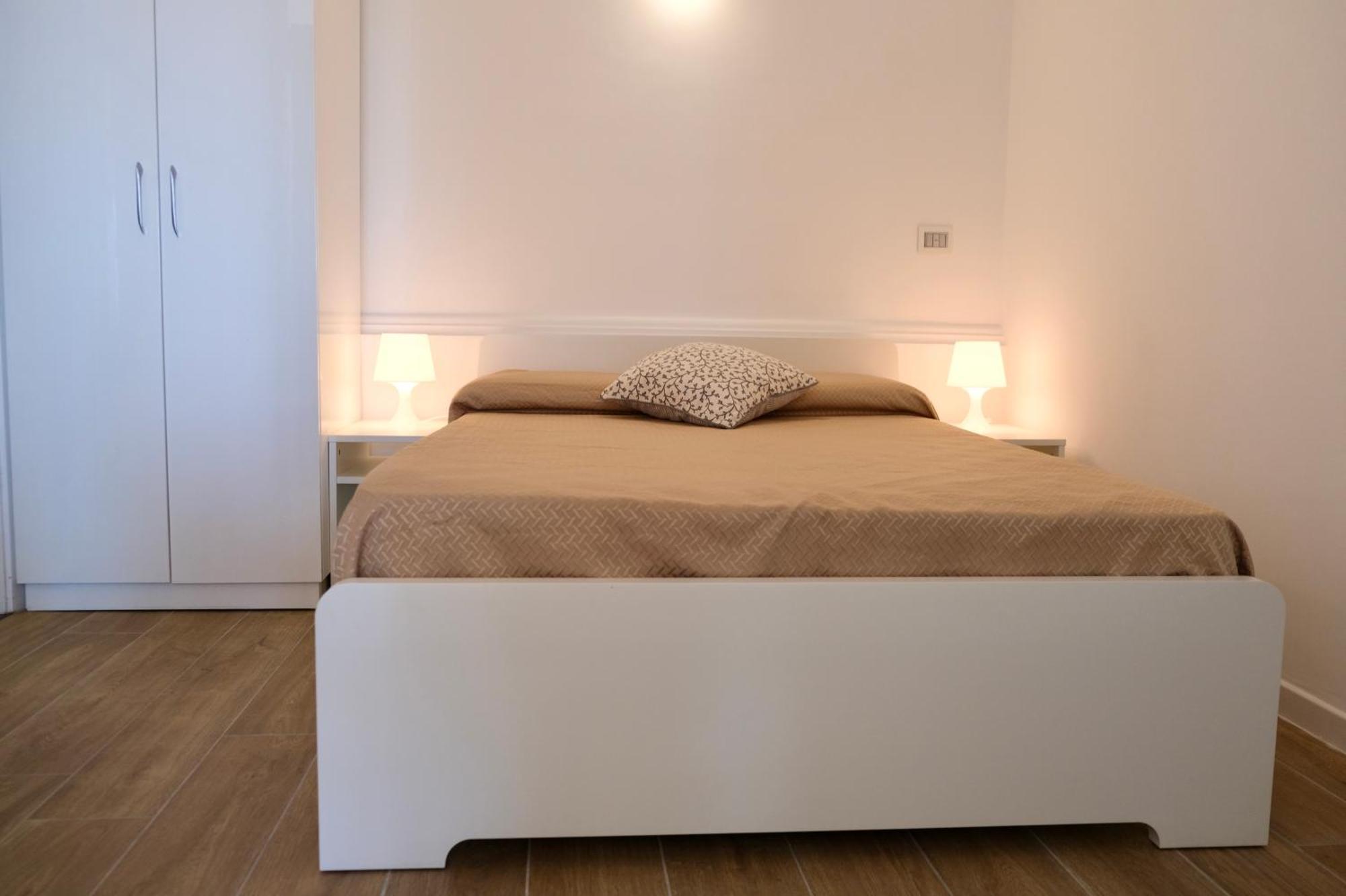 Sunshine Apartment Taormina Esterno foto