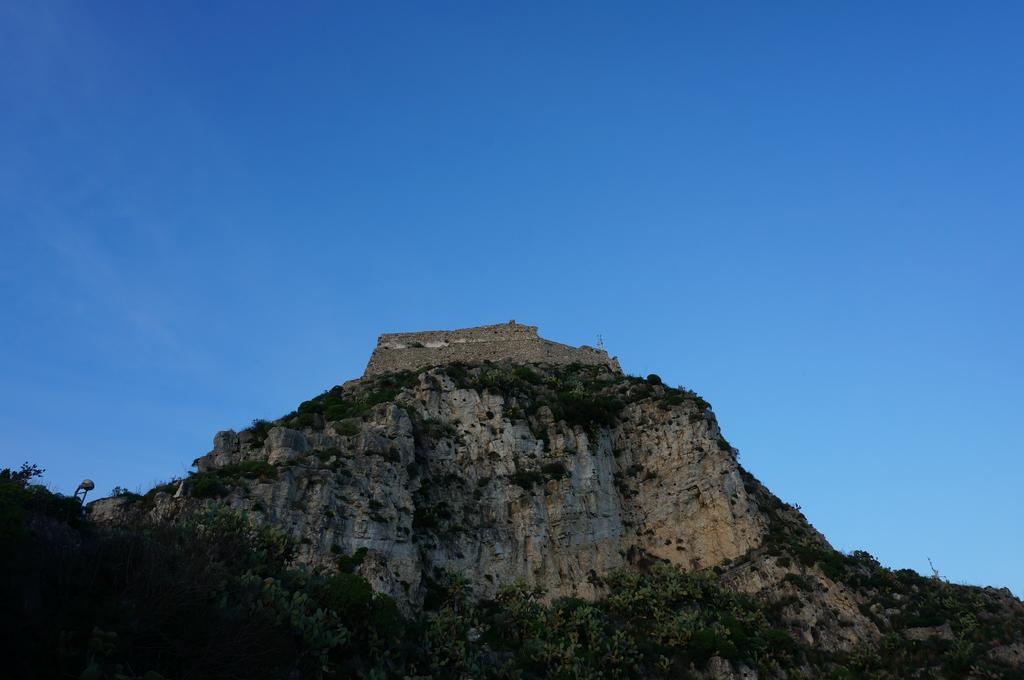 Sunshine Apartment Taormina Esterno foto